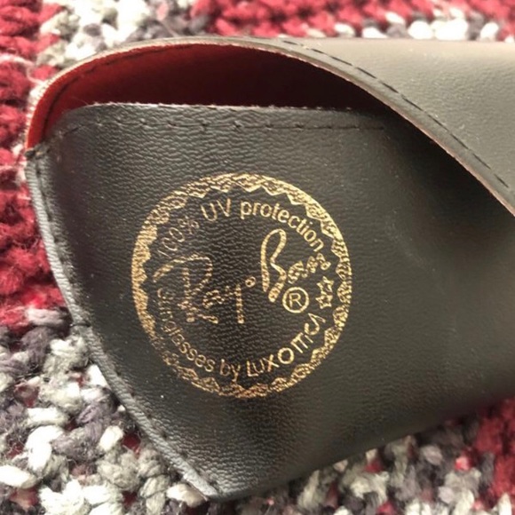 Foldable Ray Ban sunglasses with case - Picture 3 of 3